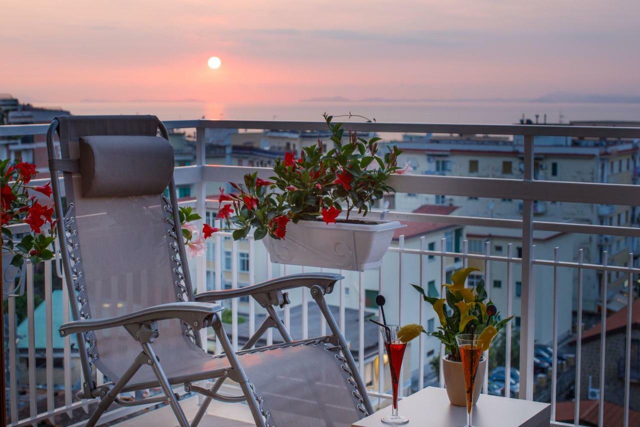 Le Muse Suite Sorrent Exterior foto
